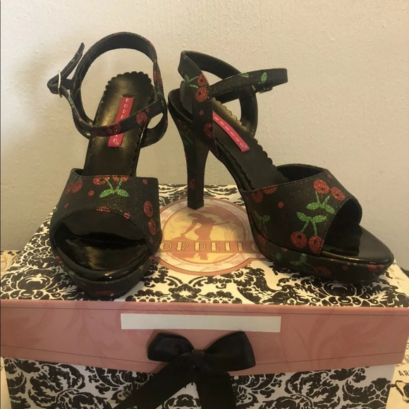 Bordello rockabilly cherry heels size 6 - Picture 7 of 8